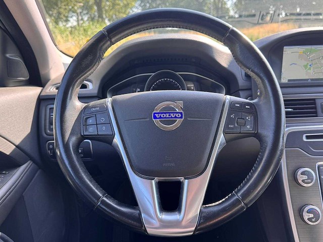 Volvo v70 2.0 d3 polar,* kx-983-v - afbeelding 16 van  18