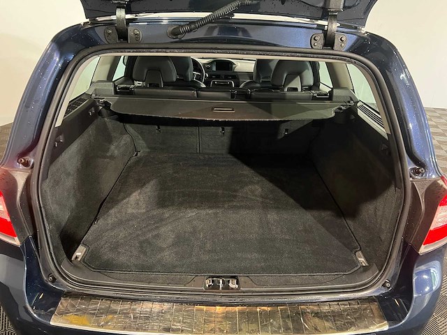 Volvo v70 2.0 d3 summum, sb-282-f - afbeelding 4 van  21