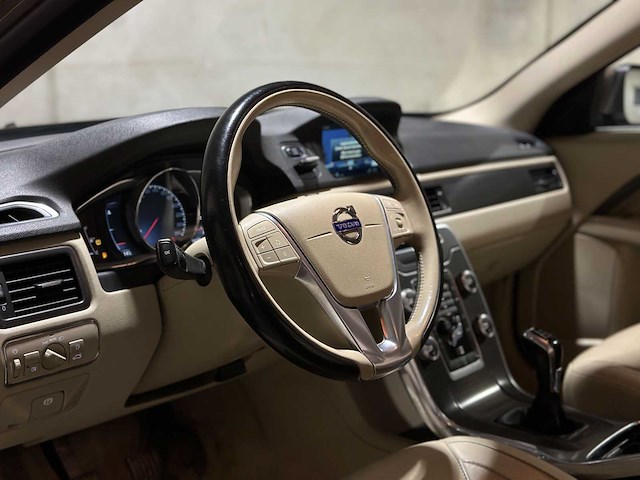Volvo v70 2.0 d4 summum 181pk 2015 (origineel-nl), gb-859-b - afbeelding 3 van  12