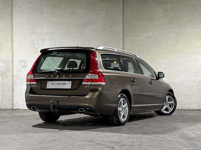 Volvo v70 2.0 d4 summum 181pk 2015 (origineel-nl), gb-859-b - afbeelding 4 van  44