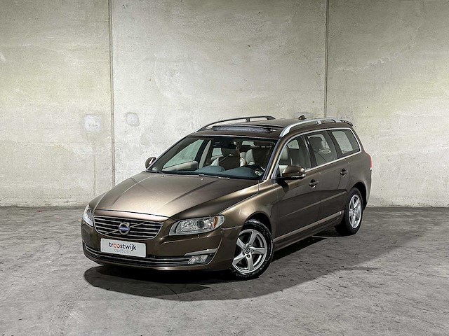 Volvo v70 2.0 d4 summum 181pk 2015 (origineel-nl), gb-859-b - afbeelding 34 van  44