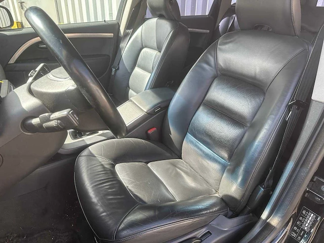 Volvo v70 2.0 limited edition * 03-kkh-4 - afbeelding 11 van  15