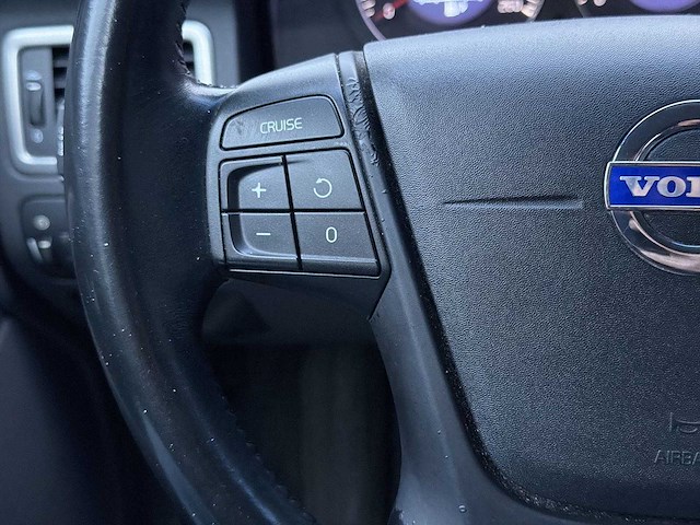 Volvo v70 2.0 limited edition 2010 | 56-kxk-9 - afbeelding 8 van  34
