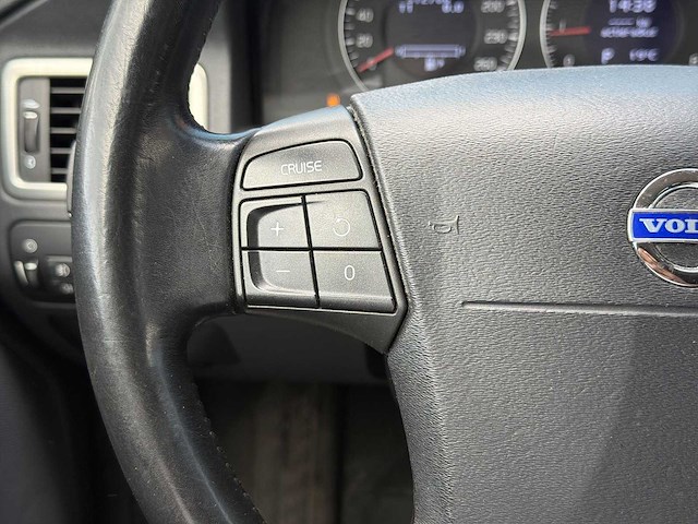 Volvo v70 2.0 | sf-282-r i - afbeelding 8 van  29