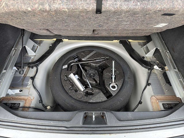Volvo v70 2.0 | sf-282-r i - afbeelding 16 van  29