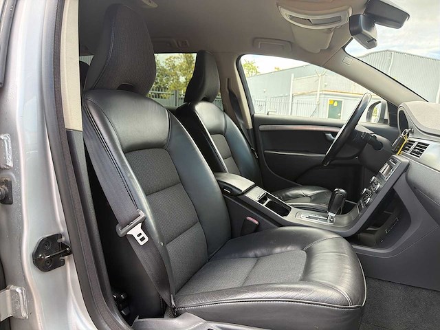 Volvo v70 2.0 | sf-282-r i - afbeelding 21 van  29