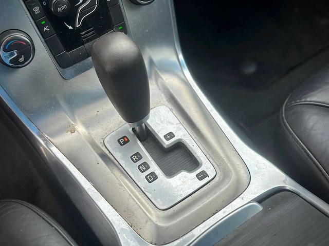 Volvo v70 2.0 t5 kinetic automaat, kh-926-l - afbeelding 7 van  16