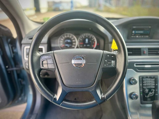 Volvo v70 2.0 t5 kinetic automaat, kh-926-l - afbeelding 4 van  16