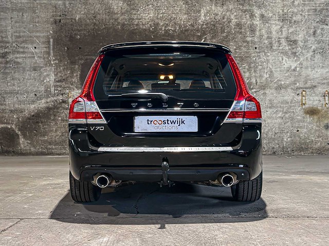 Volvo v70 2.0 t5 summum 241pk 2017, z-082-hj - afbeelding 2 van  36