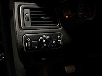 Volvo v70 2.0 t5 summum 241pk 2017, z-082-hj - afbeelding 10 van  36