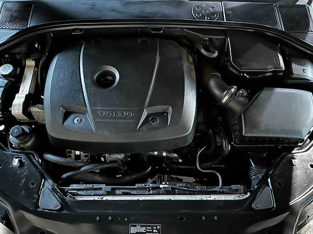Volvo v70 2.0 t5 summum 241pk 2017, z-082-hj - afbeelding 30 van  36