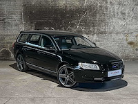 Volvo v70 2.0 t5 summum 241pk 2017, z-082-hj - afbeelding 34 van  36