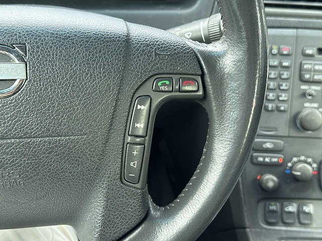 Volvo v70 2003 | 92-gkz-1 - afbeelding 9 van  29