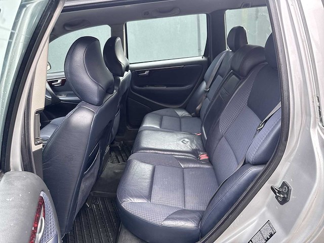 Volvo v70 2003 | 92-gkz-1 - afbeelding 18 van  29