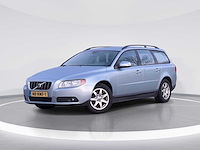 Volvo v70 2.0d kinetic 2009 | 48-hnf-1 i - afbeelding 1 van  35