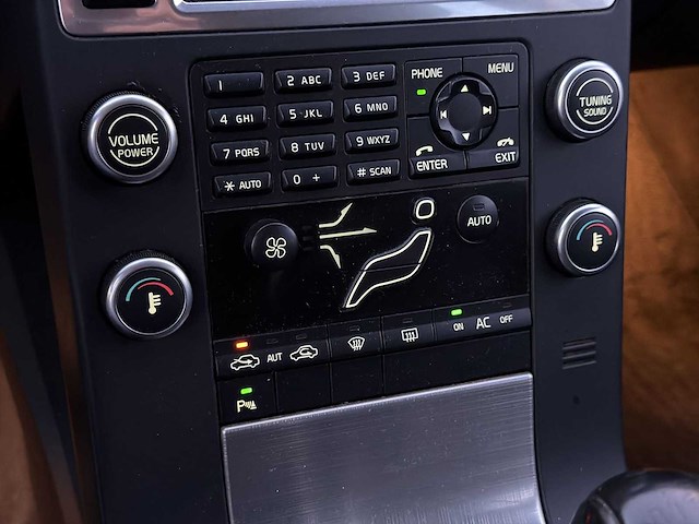 Volvo v70 2.0d kinetic 2009 | 48-hnf-1 i - afbeelding 13 van  35