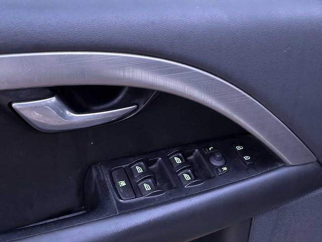 Volvo v70 2.0d kinetic 2009 | 48-hnf-1 i - afbeelding 34 van  35