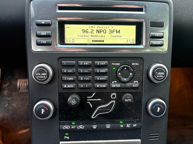 Volvo v70 2.0d limited edition - personenauto - afbeelding 5 van  15