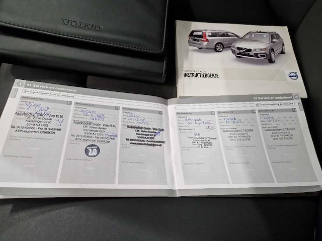 Volvo v70 2.0d momentum | 60-nls-6 - afbeelding 4 van  10