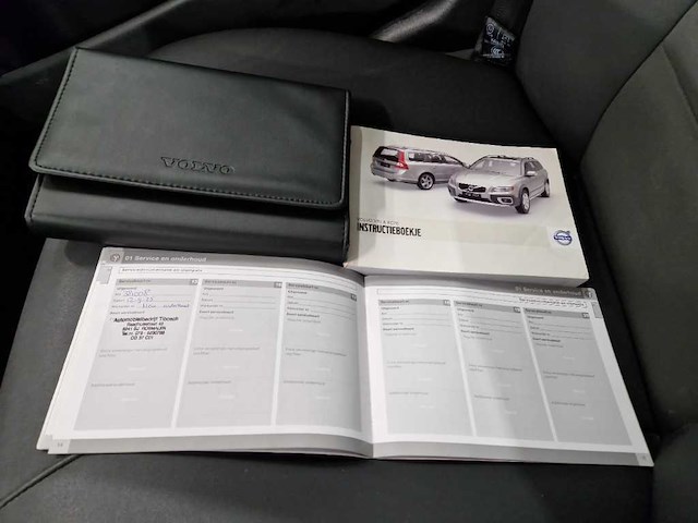Volvo v70 2.0d momentum | 60-nls-6 - afbeelding 4 van  8