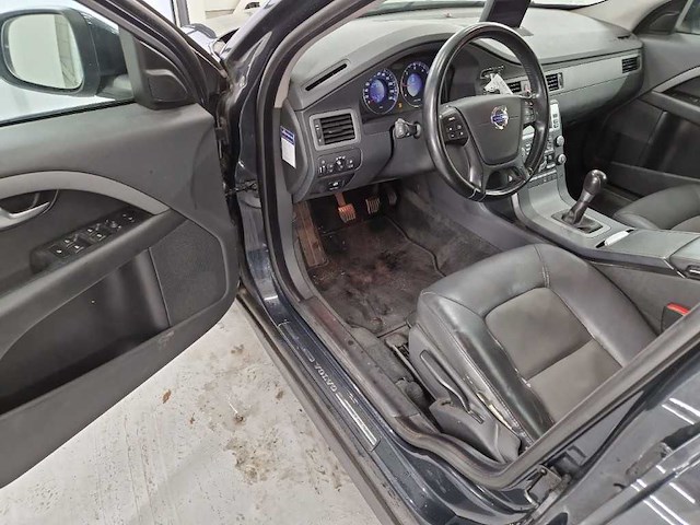 Volvo v70 2.0d momentum | 60-nls-6 - afbeelding 9 van  18