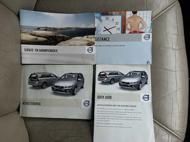 Volvo v70 2.0d summum | 90-zbx-7 - afbeelding 9 van  34
