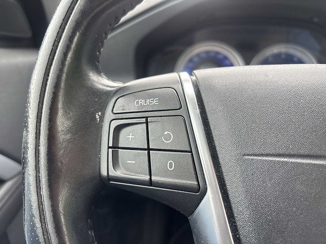 Volvo v70 2.0t r-edition | 09-pps-1 - afbeelding 11 van  35