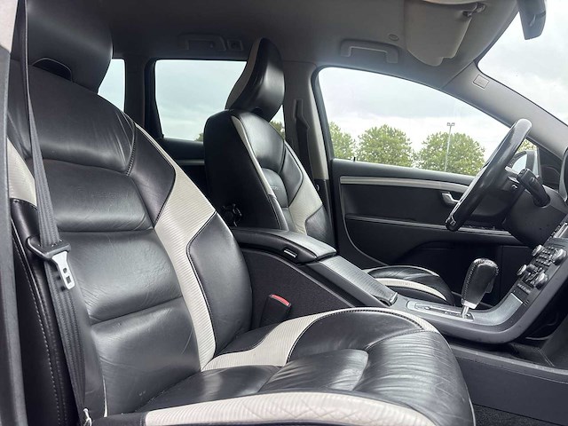 Volvo v70 2.0t r-edition | 09-pps-1 - afbeelding 21 van  35