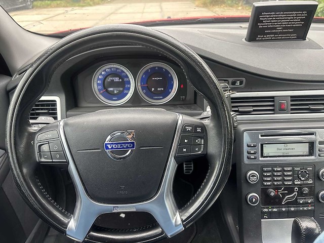 Volvo v70 2.0t r-edition | 09-pps-1 - afbeelding 32 van  35