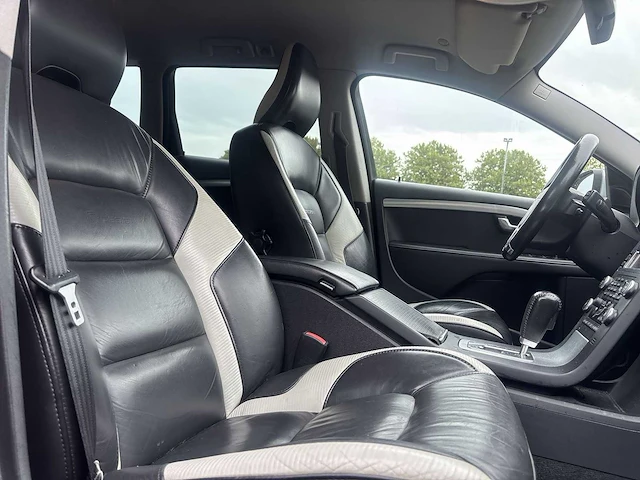 Volvo v70 2.0t r-edition | 09-pps-1 - afbeelding 21 van  35