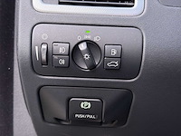 Volvo v70 2.0t r-edition 2010 | 81-npb-4 i - afbeelding 4 van  32