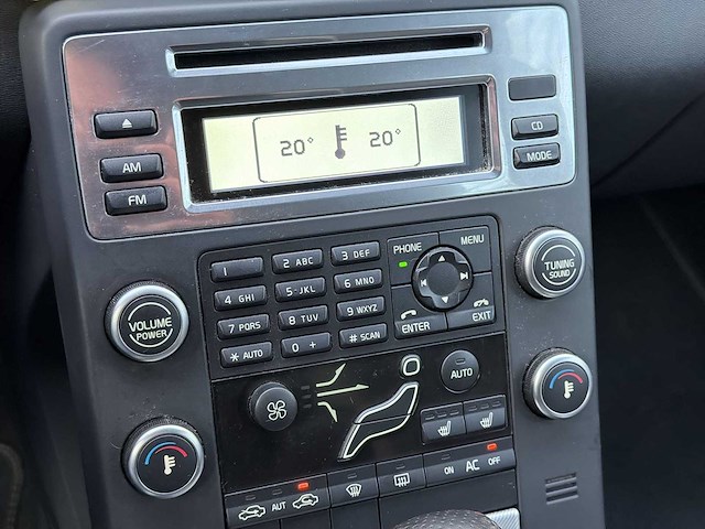 Volvo v70 2.0t r-edition 2010 | 81-npb-4 i - afbeelding 17 van  32