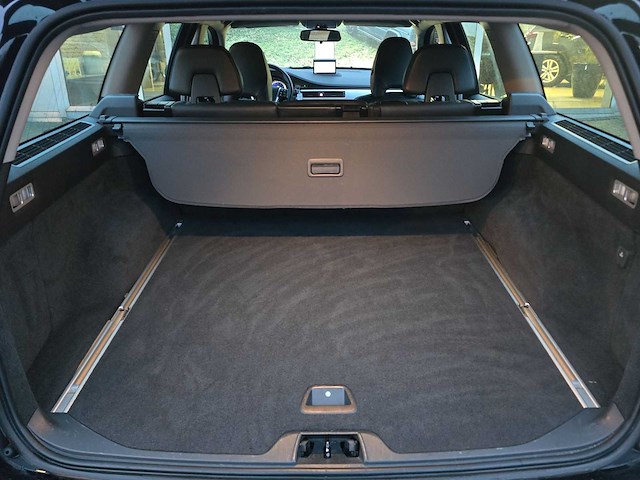 Volvo v70 2.0t r-edition 2011 | 02-pvb-1 - afbeelding 15 van  30