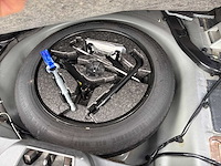 Volvo v70 2.0t r-edition 2011 | 92-ptj-8 i - afbeelding 19 van  35