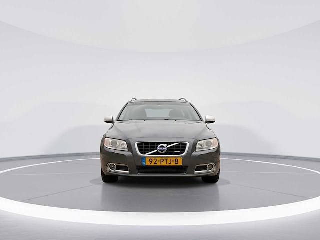 Volvo v70 2.0t r-edition 2011 | 92-ptj-8 i - afbeelding 30 van  35