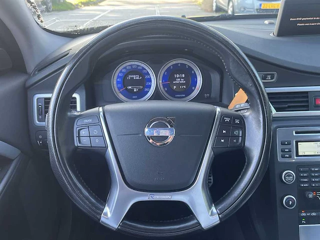 Volvo v70 2.0t r-edition | 31-nzr-5 - afbeelding 5 van  33