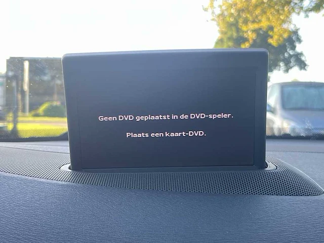 Volvo v70 2.0t r-edition | 31-nzr-5 - afbeelding 11 van  33