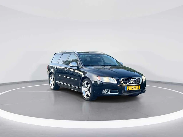 Volvo v70 2.0t r-edition | 31-nzr-5 - afbeelding 28 van  33