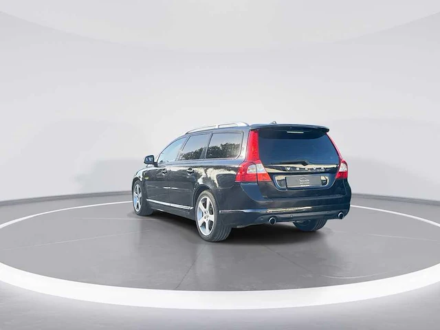 Volvo v70 2.0t r-edition | 31-nzr-5 - afbeelding 29 van  33