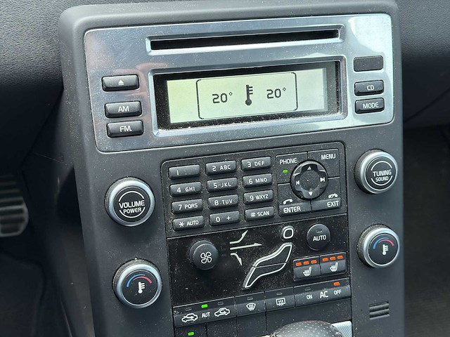 Volvo v70 2.0t r-edition | 32-nzz-9 i - afbeelding 14 van  31