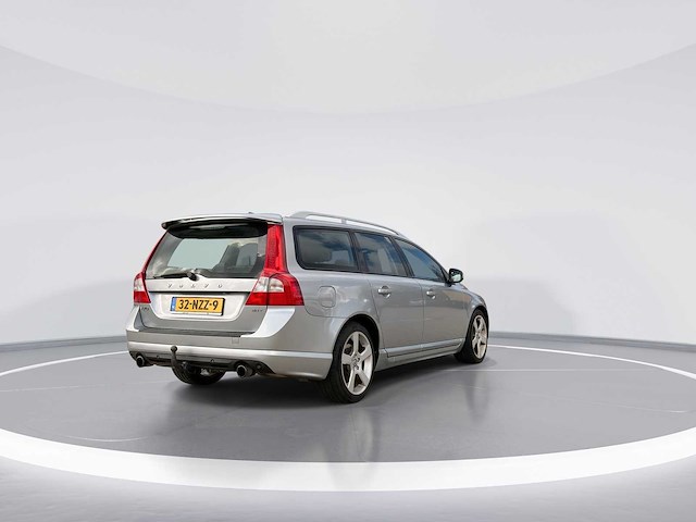 Volvo v70 2.0t r-edition | 32-nzz-9 i - afbeelding 29 van  30