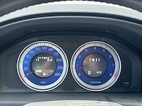 Volvo v70 2.0t r-edition | 32-nzz-9 i - afbeelding 29 van  31