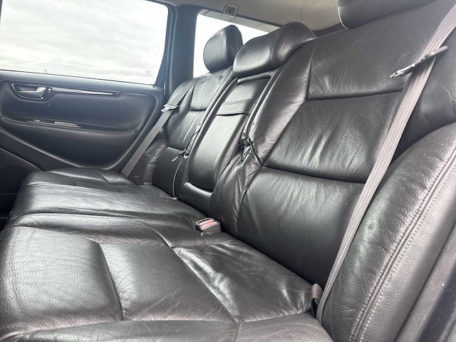 Volvo v70 2.3 t5 geartronic | 70-gl-hd i - afbeelding 3 van  37