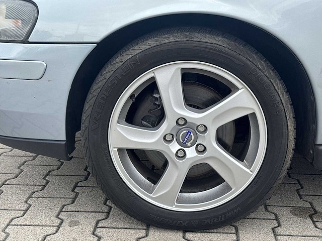 Volvo v70 2.3 t5 geartronic | 70-gl-hd i - afbeelding 20 van  37
