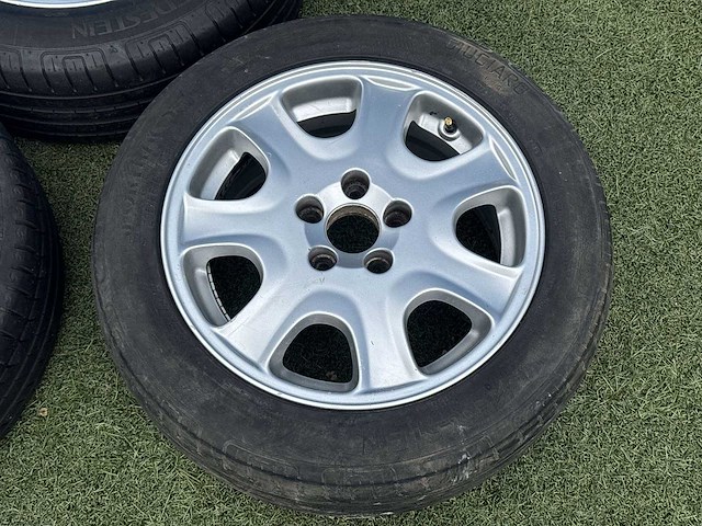 Volvo v70 2.3 t5 geartronic | 70-gl-hd i - afbeelding 29 van  37
