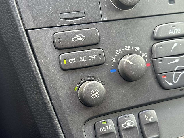 Volvo v70 2.3 t5 geartronic | 70-gl-hd i - afbeelding 35 van  37