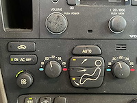 Volvo v70 2.4 benzine | tj-306-j - afbeelding 16 van  35