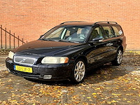 Volvo v70 2.4 cng edition, automaat, 33-ljf-7 - afbeelding 1 van  16