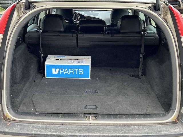 Volvo v70 2.4 comfort line 2001 | 26-gn-tz - afbeelding 7 van  15