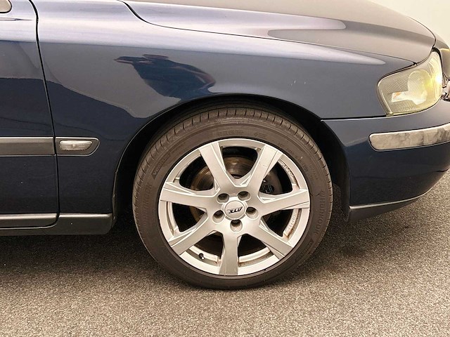 Volvo v70 2.4 comfort line 2003 | 49-lv-nj - afbeelding 11 van  36